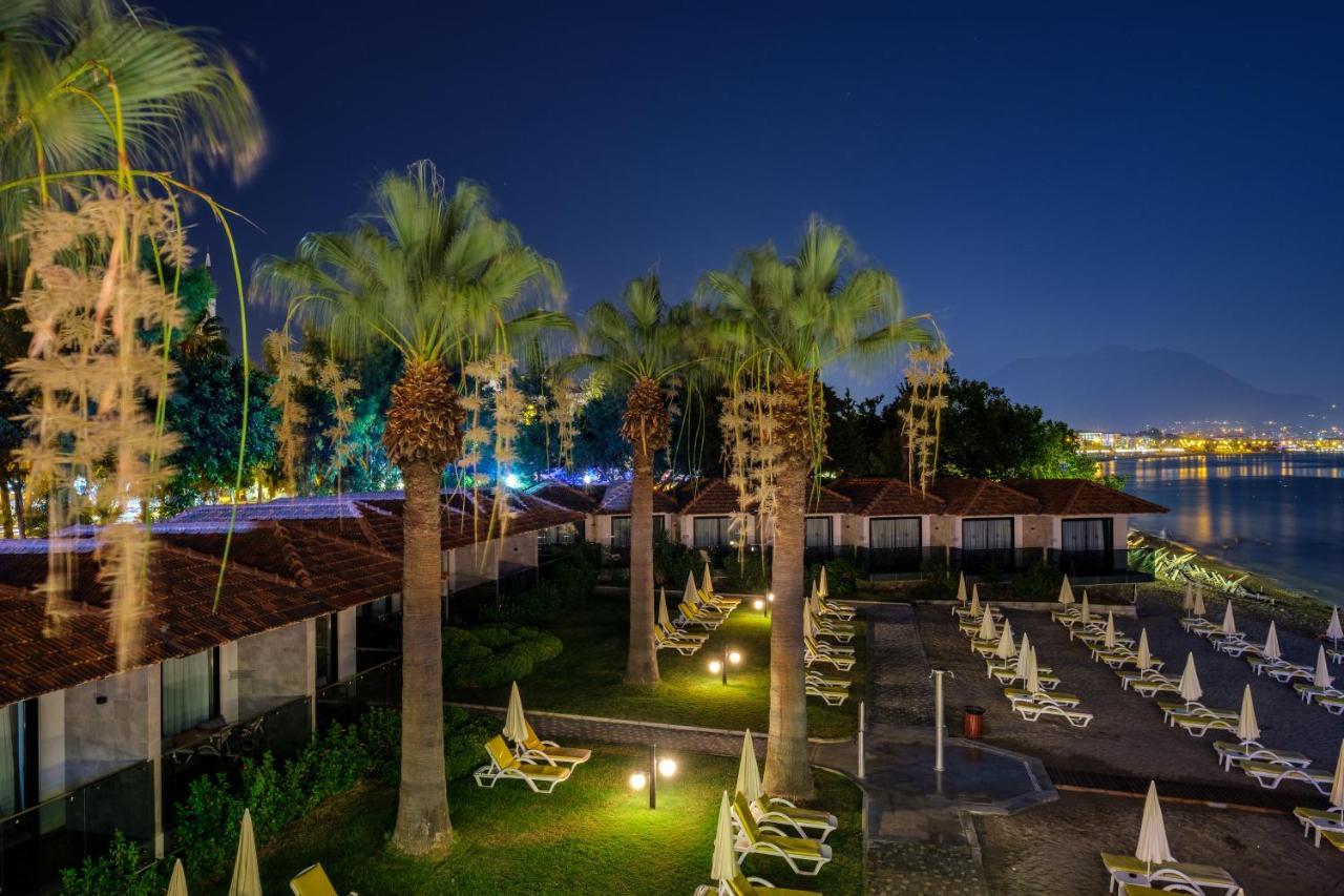 אלאניה Panorama Hotel מראה חיצוני תמונה